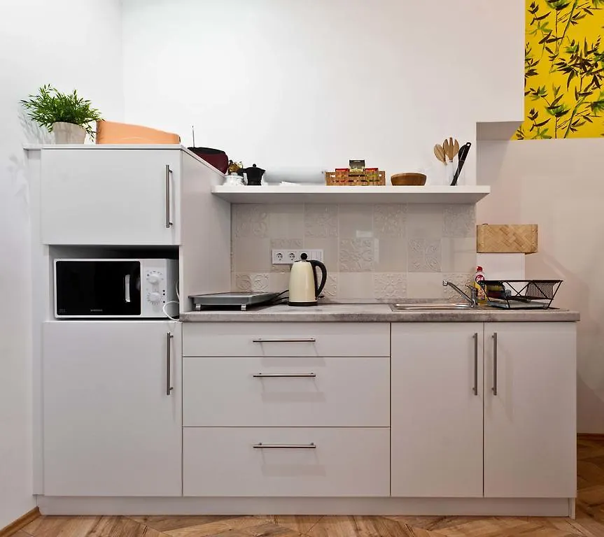 Art And Architecture Apartment Budapest