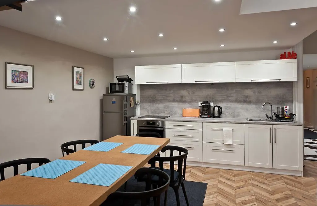 Art And Architecture Apartment Budapest
